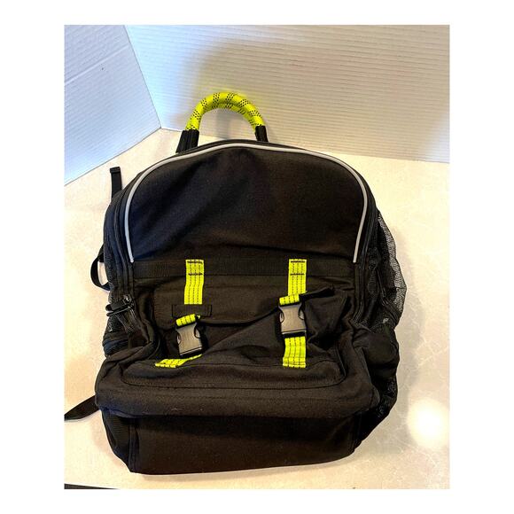 Roverlund Pet Carrier black neon yellow backpack Airline compliant travel leash - Picture 1 of 10